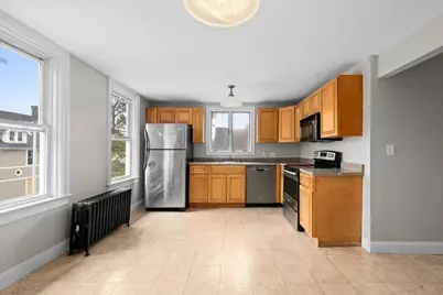 36 Cedar St, Worcester, MA 01609 - Photo 4