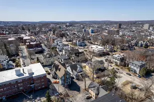 36 Cedar St, Worcester, MA 01609 - Photo 32