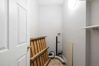 36 Cedar St, Worcester, MA 01609 - Photo 18