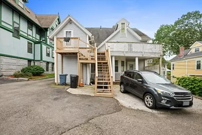 36 Cedar St, Worcester, MA 01609 - Photo 28