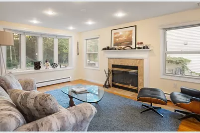 29 Pinecliff Road #29, Boston, MA 02132 - Photo 6