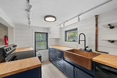 2 Border Rd, Natick, MA 01760 - Photo 18