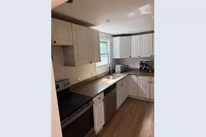 9 Cove Ave #9, Framingham, MA 01702 - Photo 8