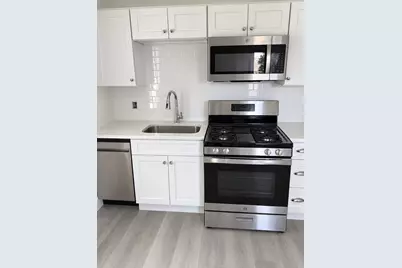 22 Goldsmith Street #2, Littleton, MA 01460 - Photo 2