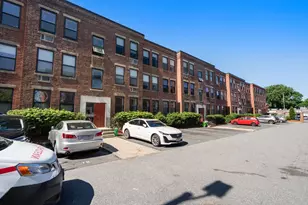 7 Cypress Rd, Boston, MA 02135 - Photo 18