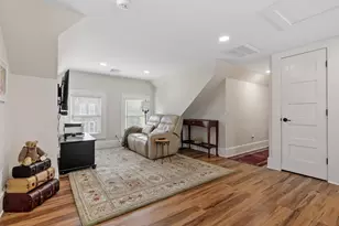 1705 Northampton St, Holyoke, MA 01040 - Photo 22