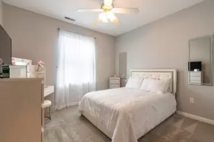 23 Hampshire Rd, Methuen, MA 01844 - Photo 22