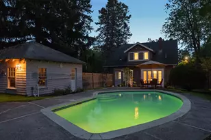 861 Commonwealth Ave, Newton, MA 02459 - Photo 20