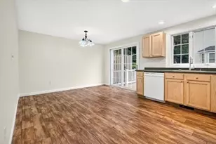 85 Steeple Chase Cir, Attleboro, MA 02703 - Photo 8