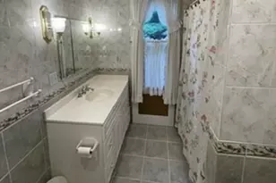 46 Rush St, Springfield, MA 01109 - Photo 32