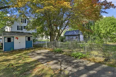 46 Rush St, Springfield, MA 01109 - Photo 4