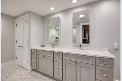 377 West First #6, Boston, MA 02127 - Photo 18