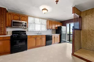 273 Medford St, Somerville, MA 02143 - Photo 2