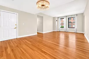 4 Charlesgate E, Boston, MA 02115 - Photo 12