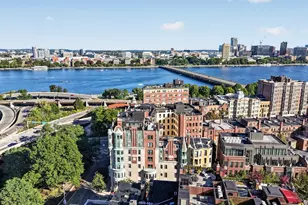 4 Charlesgate E, Boston, MA 02115 - Photo 2