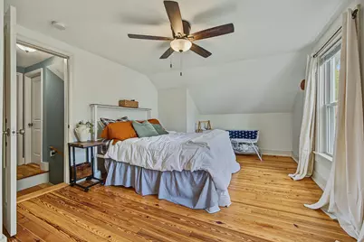 37 Elm St, Greenfield, MA 01301 - Photo 16
