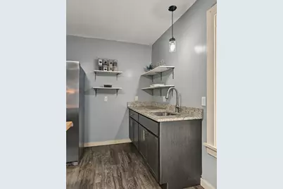 37 Elm St, Greenfield, MA 01301 - Photo 14