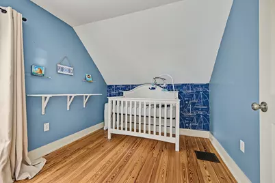 37 Elm St, Greenfield, MA 01301 - Photo 18