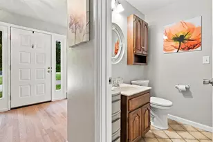 20 Lincoln, North Smithfield, RI 02896 - Photo 32
