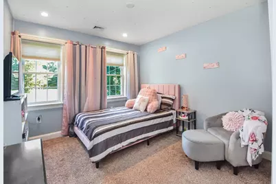 529 East St, Bridgewater, MA 02324 - Photo 20