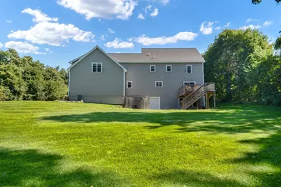 529 East St, Bridgewater, MA 02324 - Photo 40