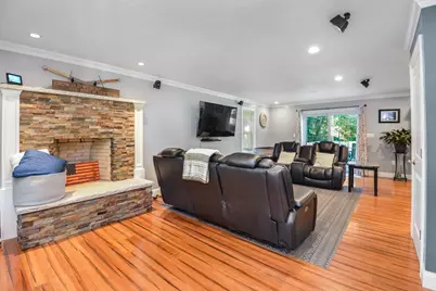 529 East St, Bridgewater, MA 02324 - Photo 18