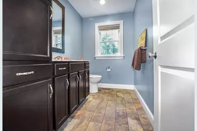 529 East St, Bridgewater, MA 02324 - Photo 6