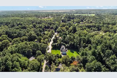 529 East St, Bridgewater, MA 02324 - Photo 36