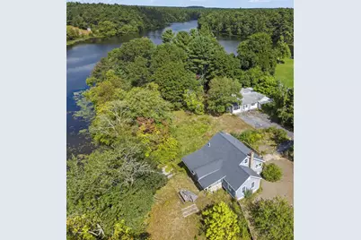 2576 Cranberry Hwy, Wareham, MA 02571 - Photo 1