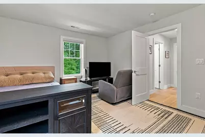 24 Locust St, Salisbury, MA 01952 - Photo 20
