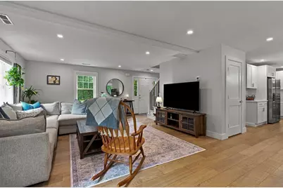 24 Locust St, Salisbury, MA 01952 - Photo 14