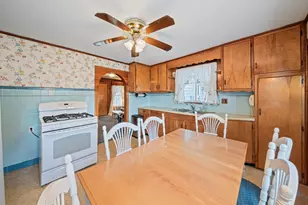 104 Fremont St, Somerville, MA 02145 - Photo 12
