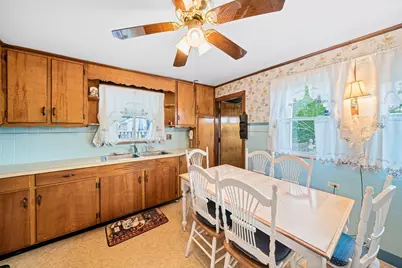 104 Fremont St, Somerville, MA 02145 - Photo 10