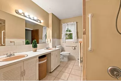 6 Lincoln Dr, Fairhaven, MA 02719 - Photo 32
