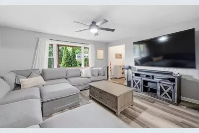 128 Baldwin Street, Leicester, MA 01524 - Photo 8