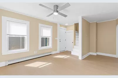 6 Coffin Avenue Ct, New Bedford, MA 02746 - Photo 4
