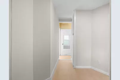 6 Coffin Avenue Ct, New Bedford, MA 02746 - Photo 12