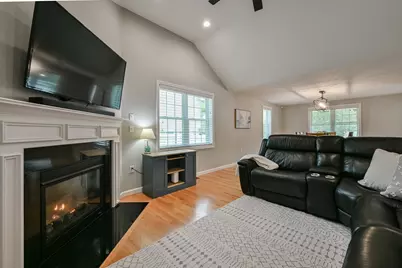34 Bufton Farm Rd, Clinton, MA 01510 - Photo 16