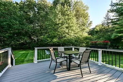 7 Southpark Ln, Mansfield, MA 02048 - Photo 32