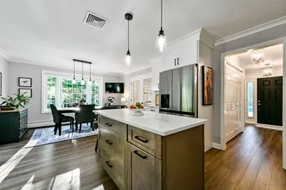 7 Southpark Ln, Mansfield, MA 02048 - Photo 8