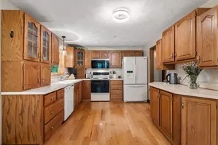 145 White Pond Rd, Hudson, MA 01749 - Photo 6