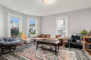 166 Albion St, Somerville, MA 02144 - Photo 8