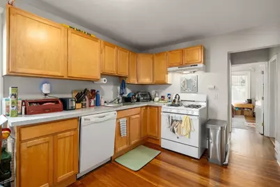 166 Albion St, Somerville, MA 02144 - Photo 10