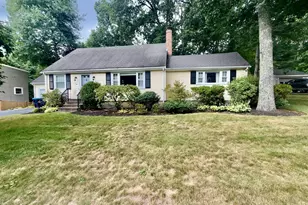 130 Central St, North Reading, MA 01864 - Photo 4