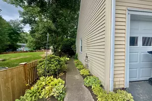 130 Central St, North Reading, MA 01864 - Photo 6