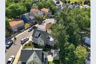 24 Birch St, Lynn, MA 01902 - Photo 4