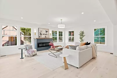 6 Plant St, Newburyport, MA 01950 - Photo 22