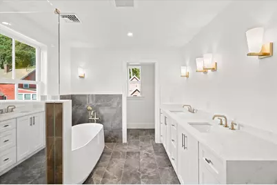 6 Plant St, Newburyport, MA 01950 - Photo 32