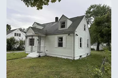 78 Massreco St, Springfield, MA 01109 - Photo 2