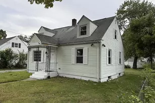 78 Massreco St, Springfield, MA 01109 - Photo 2